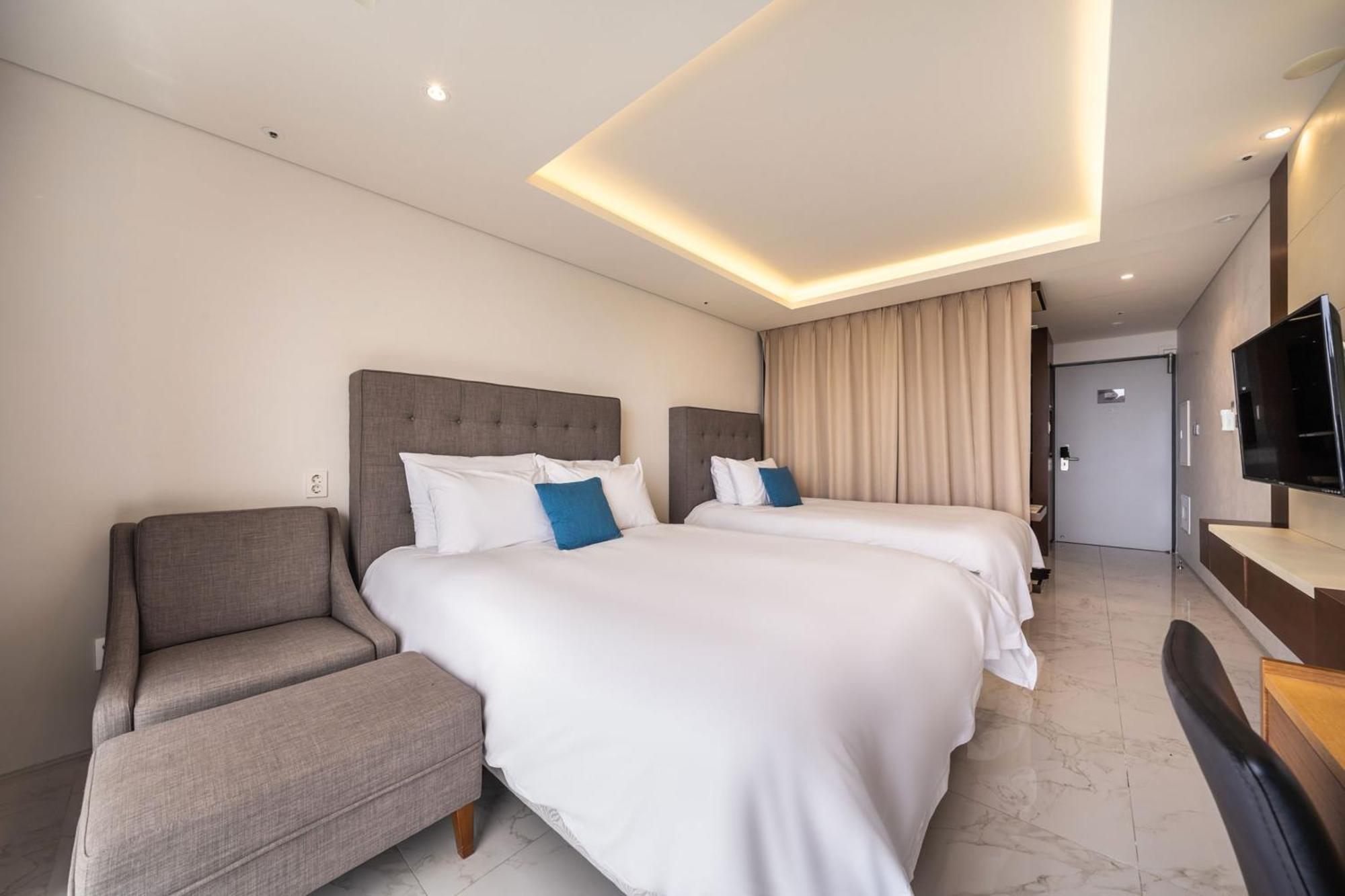 Sweet May Seogwipo Hotel Extérieur photo
